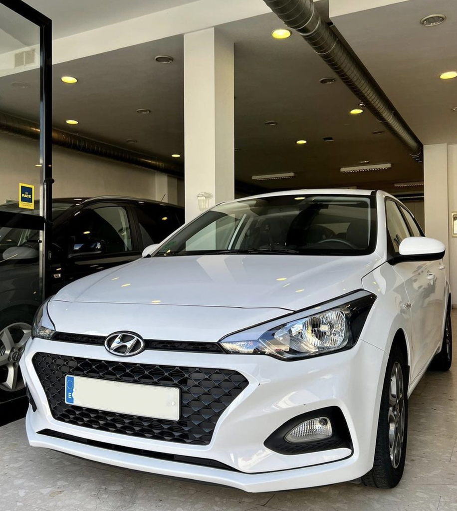 HYUNDAI i20 ACTIVE