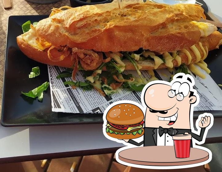Chicken Bocadillo with Salad