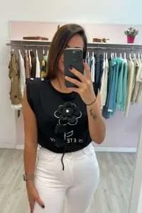 Black T-shirt Coquetta