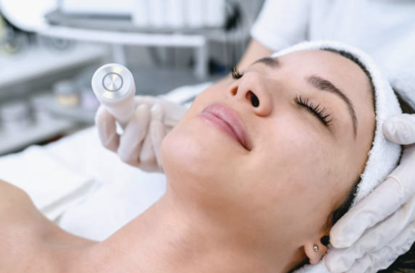 Facial, vitamins and radio frequency