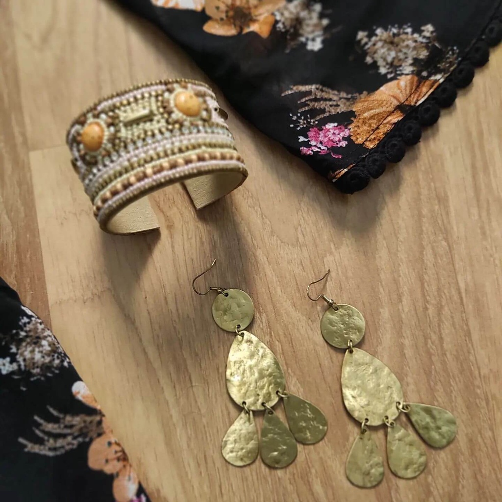 Brazalete y Pendiente a juego